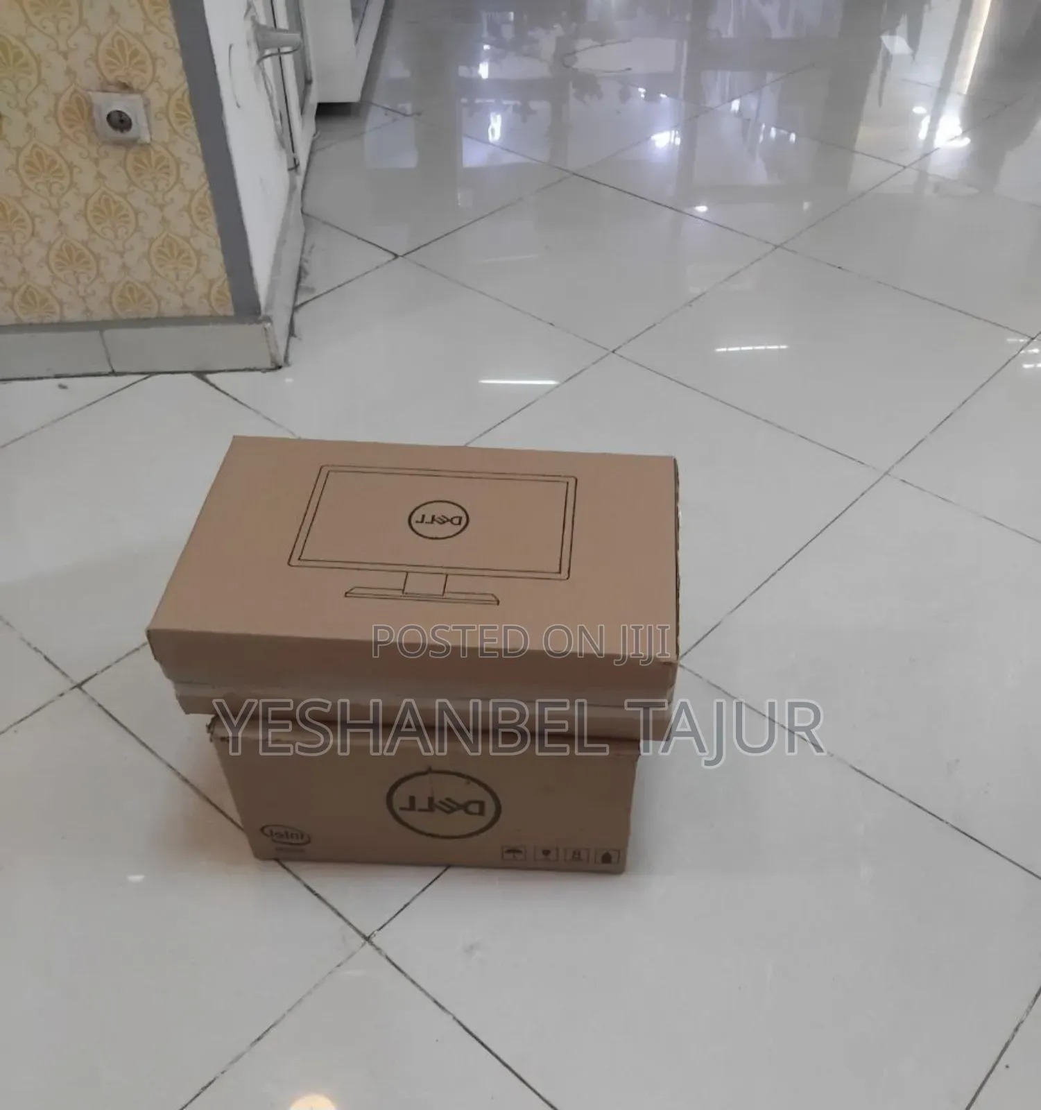 New Laptop Dell Vostro 3750 8GB Intel Core I5 HDD 1T