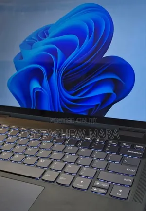 New Laptop Lenovo ThinkPad Yoga 16GB Intel Core I9 SSD 1T