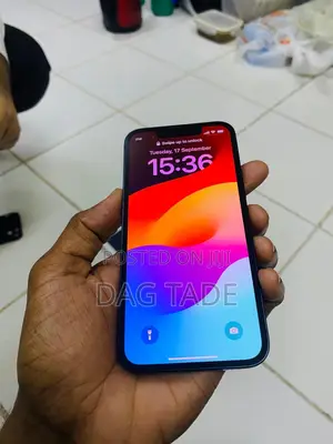 Photo - Apple iPhone 11 Pro 64 GB Gray