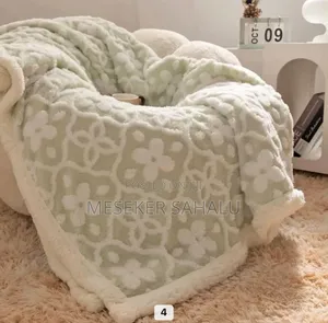 ለክረምቱ ቅዝቃዜ ጥሩ ሙቀት የሚሰጡ ጋቢ ለምኔ