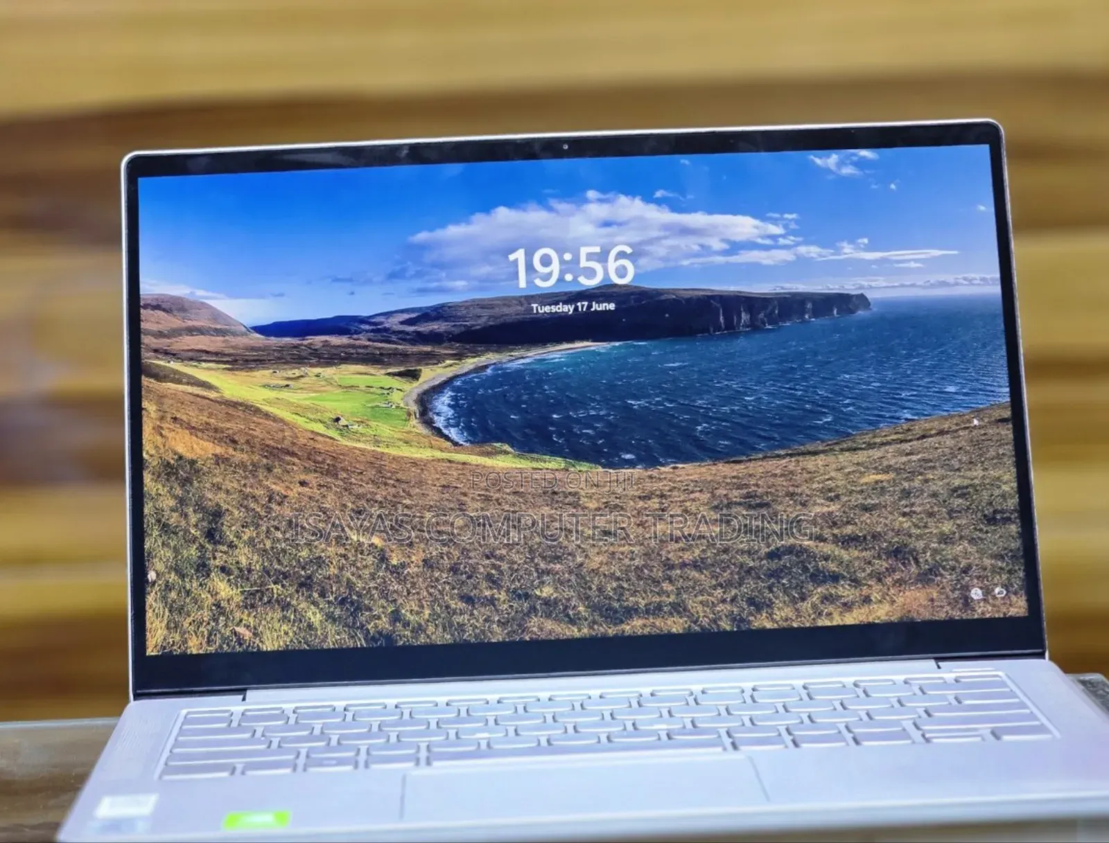 New Laptop Lenovo ThinkPad Yoga 8GB Intel Core I5 SSD 512GB