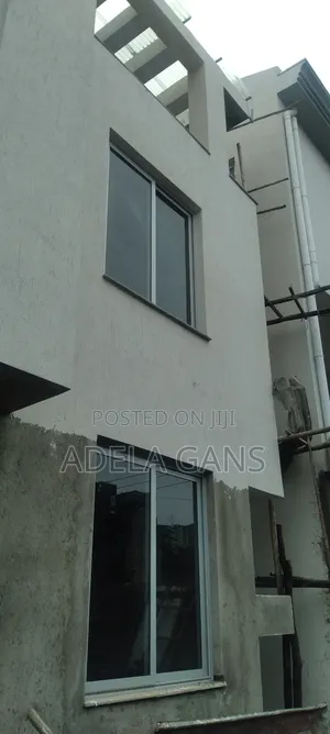 7bdrm House in Bole for sale