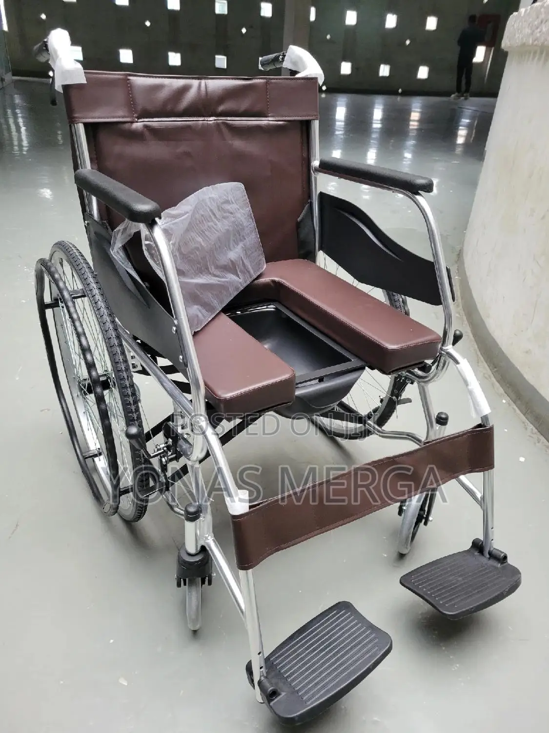 Pot+Toilet_wheelchair頗耽wheelchair000wheelchairπππwheelchair