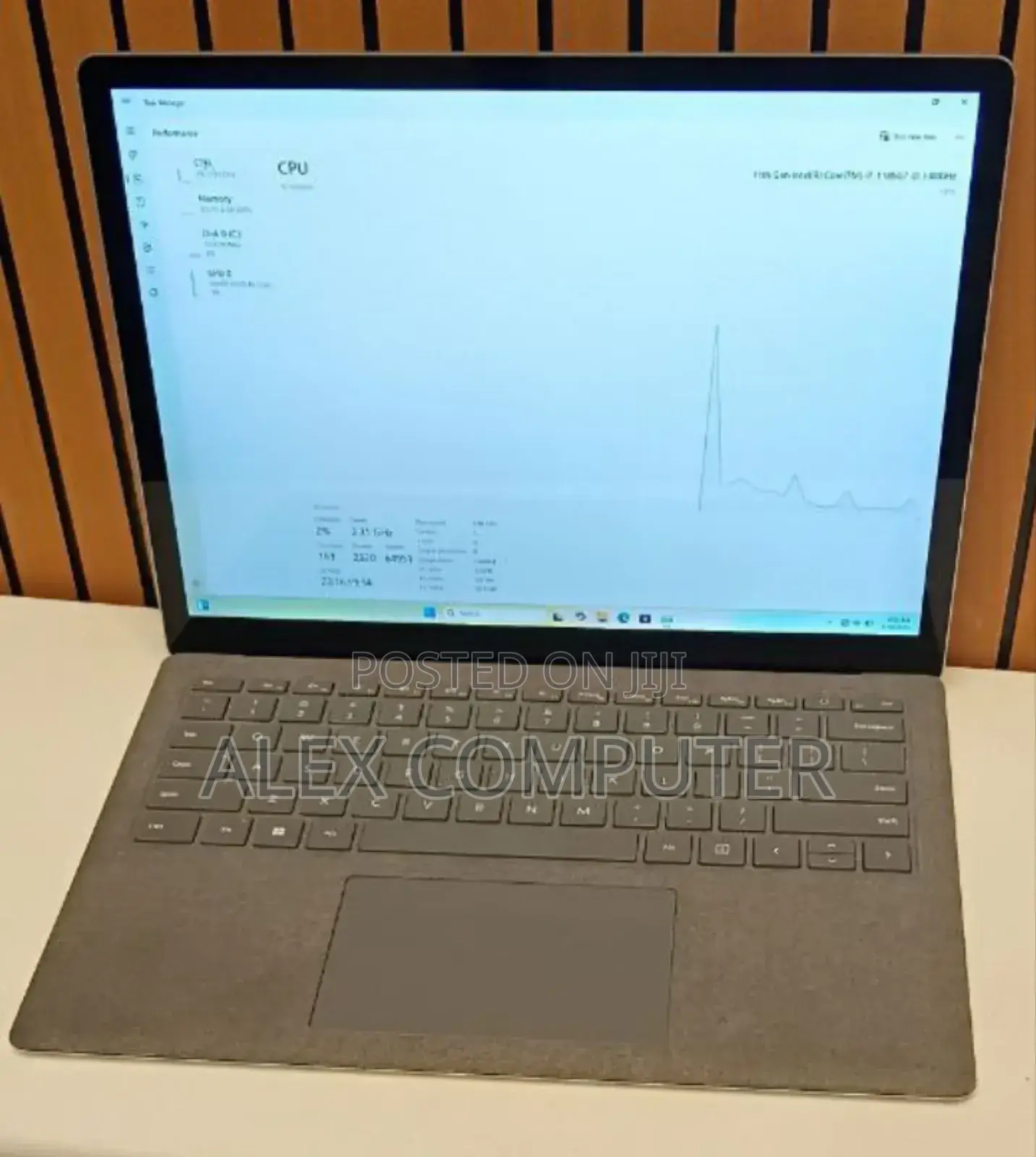 New Laptop Microsoft Surface Laptop 16GB Intel Core I7 SSD 512GB