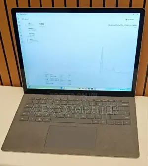 New Laptop Microsoft Surface Laptop 16GB Intel Core I7 SSD 512GB