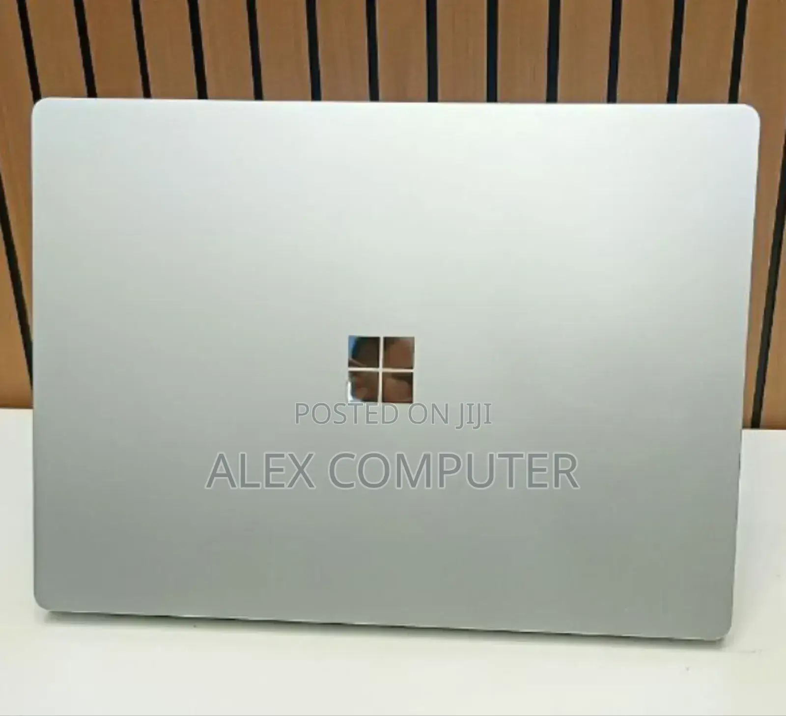 New Laptop Microsoft Surface Laptop 16GB Intel Core I7 SSD 512GB