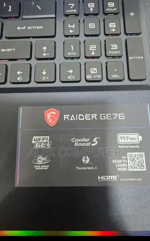 New Laptop MSI Raider GE76 12UGS 16GB Intel Core I9 SSD 1T