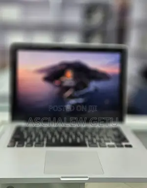Photo - New Laptop Apple MacBook Pro 2012 4GB Intel Core I5 HDD 500GB