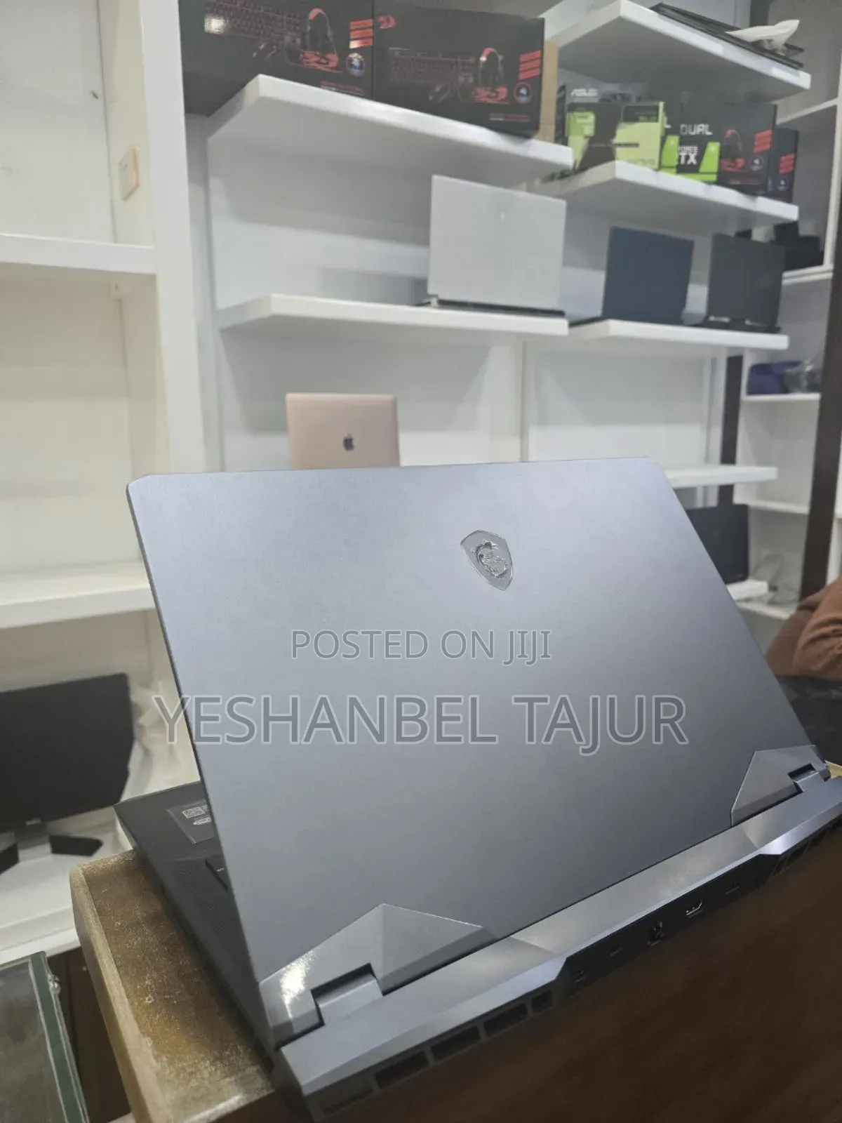 New Laptop MSI GF63 16GB Intel Core I9 SSD 1T