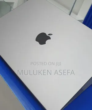 New Laptop Apple MacBook Pro M1 32GB Apple M1 Pro SSD 2T