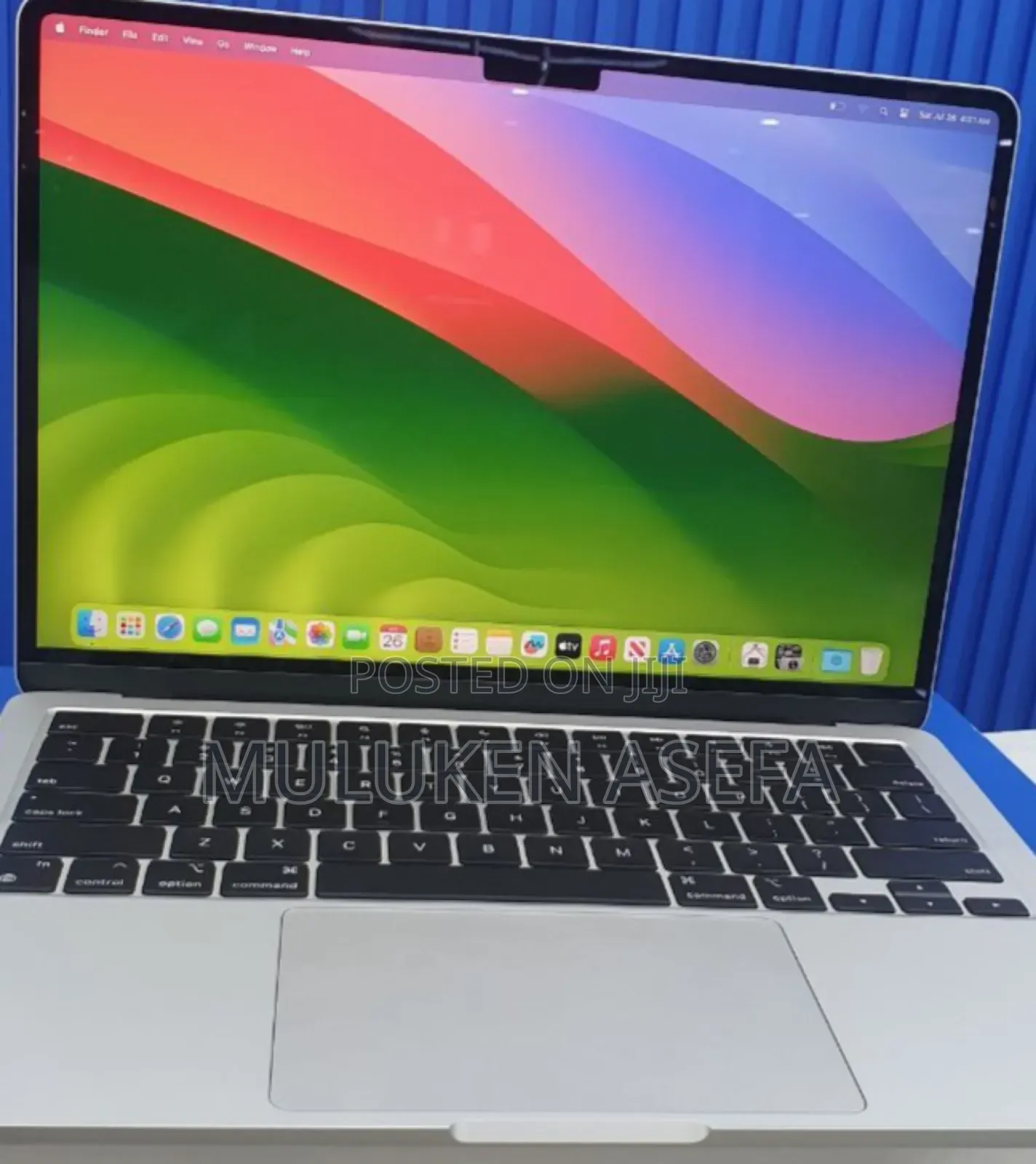 New Laptop Apple MacBook Air 2024 M3 13-Inch 16GB Apple M3 SSD 512GB