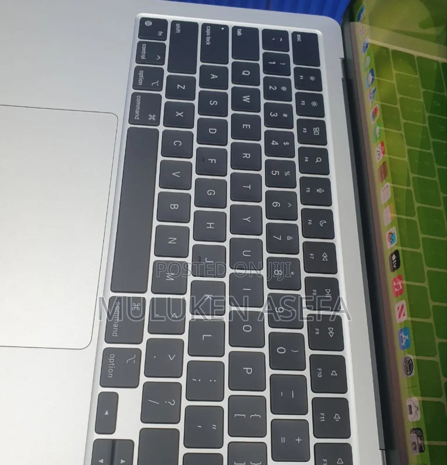 New Laptop Apple MacBook Air 2024 M3 13-Inch 16GB Apple M3 SSD 512GB