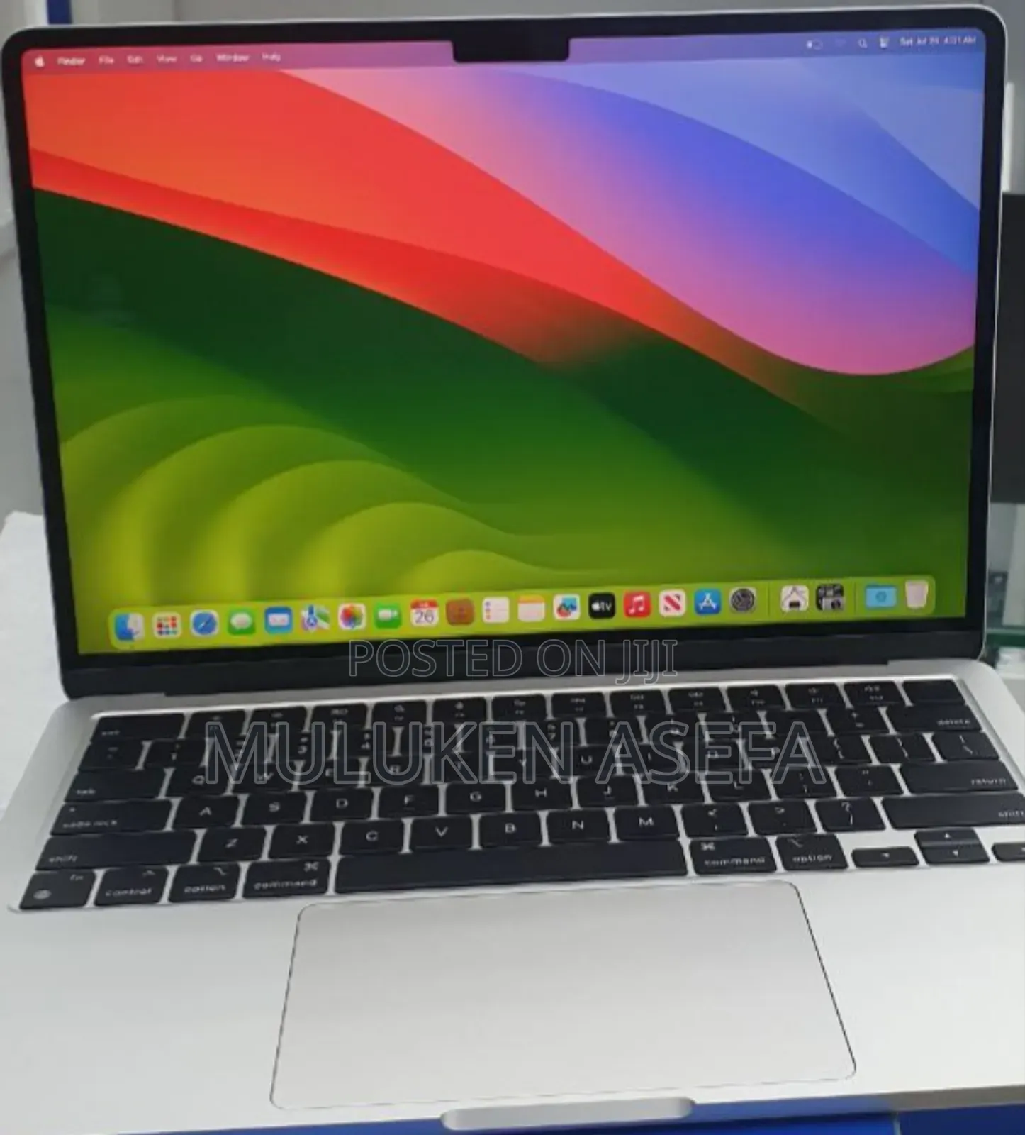 New Laptop Apple MacBook Air 2024 M3 13-Inch 16GB Apple M3 SSD 512GB
