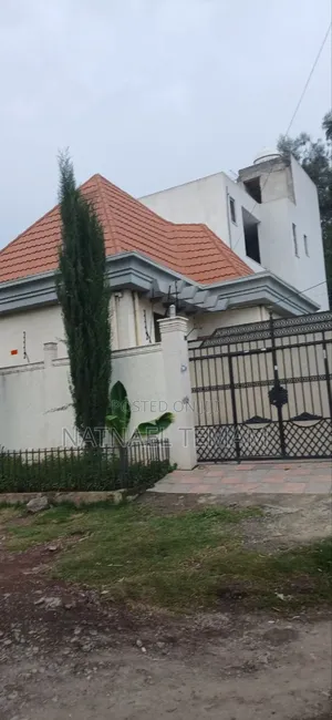 Furnished 2bdrm House in አያት, Yeka for sale