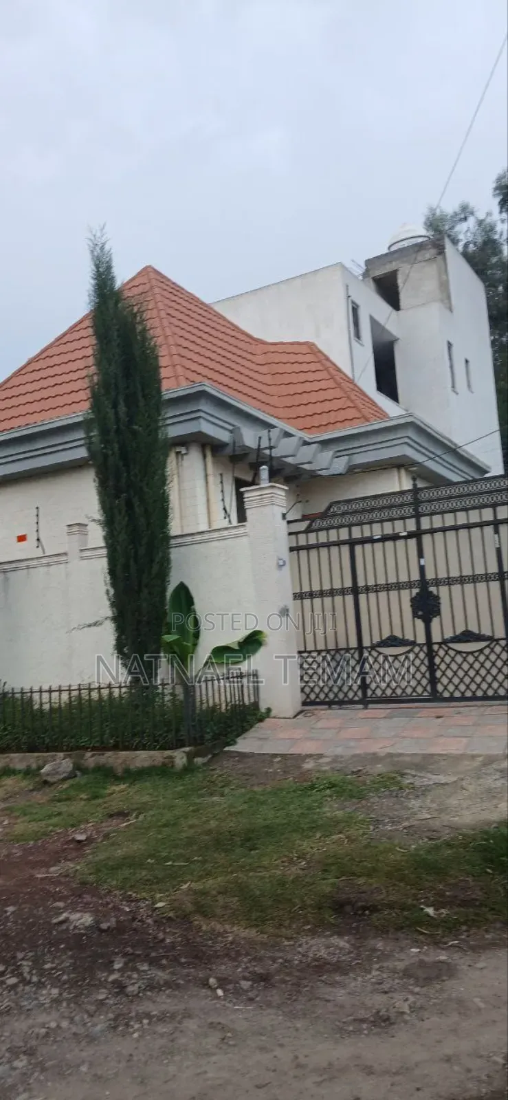 Furnished 2bdrm House in አያት, Yeka for sale