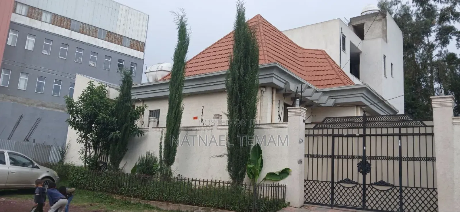 Furnished 2bdrm House in አያት, Yeka for sale