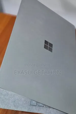 New Laptop Microsoft Surface 16GB Intel Core I7 SSD 512GB