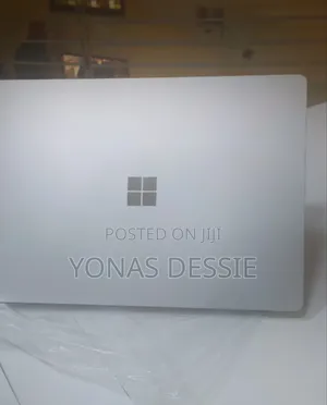 New Laptop Microsoft Surface Laptop 4 16GB Intel Core I7 SSD 512GB