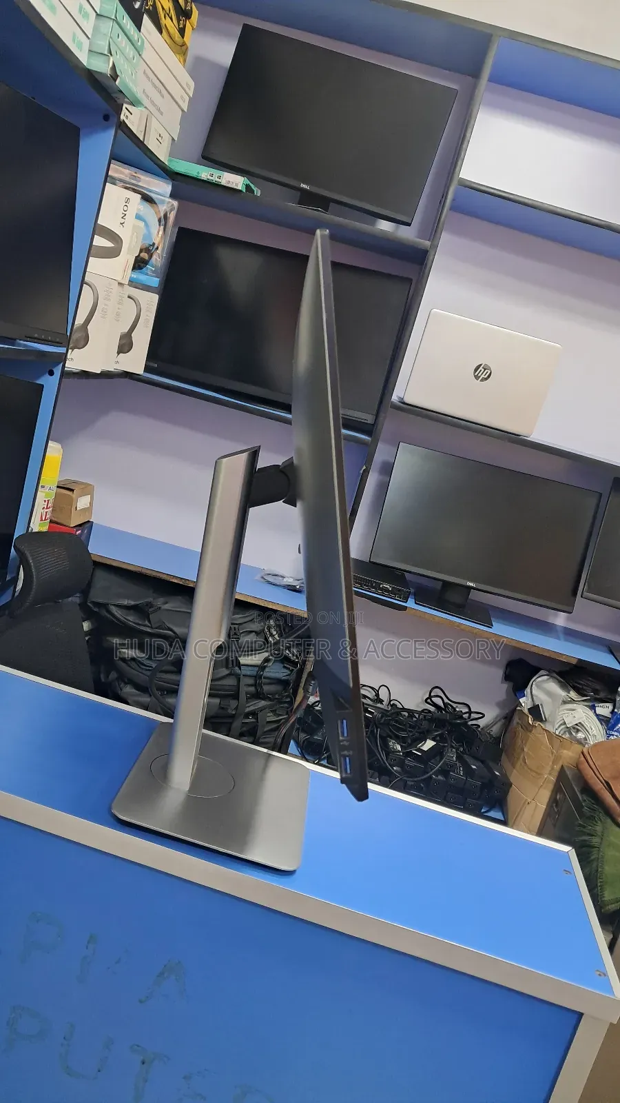 Dell Ultrasharp U2719d - 27" Monitor Resolution