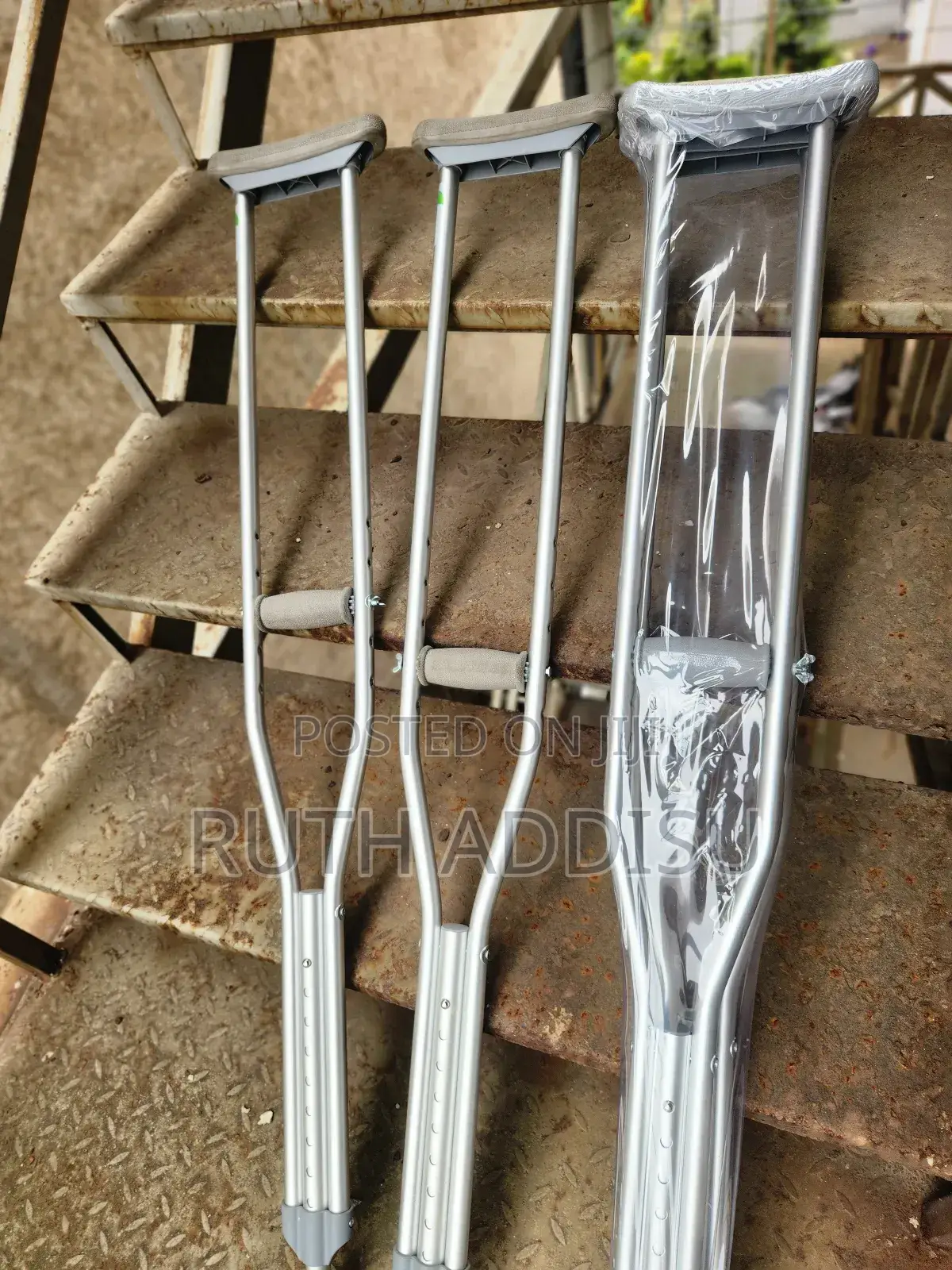 Crutches衹你axillary Crutches腕力crutches考量crutches檯啦crutches