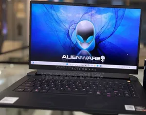 New Laptop Alienware M15 R3 16GB AMD Ryzen 7 SSD 512GB