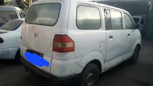 Photo - Suzuki AP 2006 White