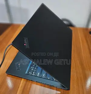 Photo - New Laptop Lenovo ThinkPad X1 Carbon 8GB Intel Core I5 SSD 512GB