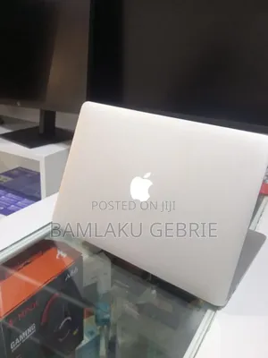 New Laptop Apple MacBook Air 2011 4GB Intel Core I5 SSD 128GB