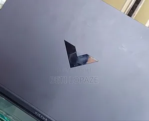 New Laptop HP Victus 16 16GB Intel Core I7 SSD 512GB