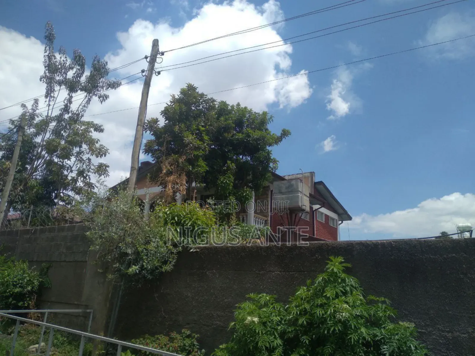 1bdrm House in Africa Hibret, Lideta for sale