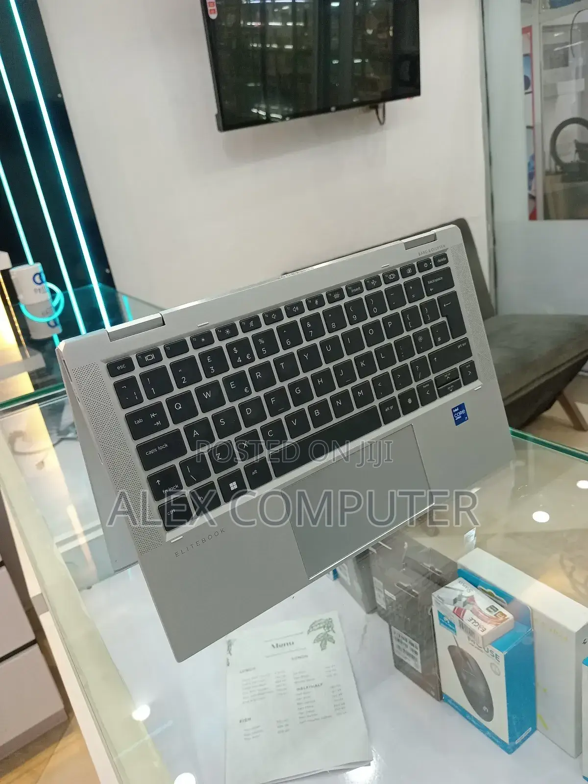 New Laptop HP EliteBook X360 1030 G8 16GB Intel Core I7 SSD 512GB