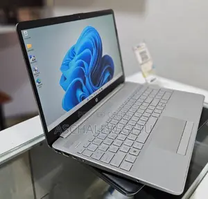 New Laptop HP Stream Notebook 8GB Intel Core I7 SSD 512GB