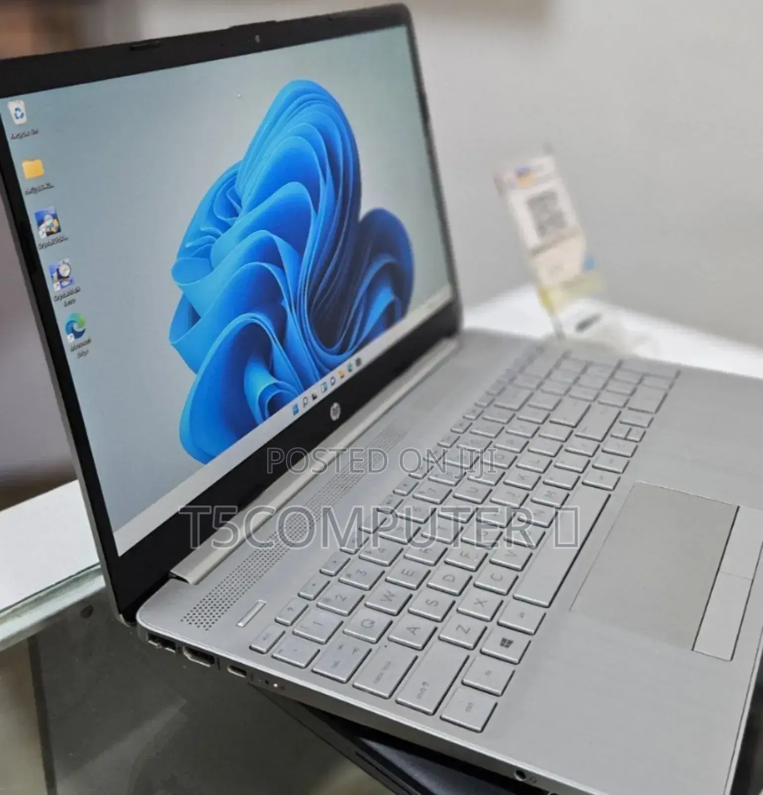 New Laptop HP Stream Notebook 8GB Intel Core I7 SSD 512GB