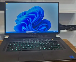 New Laptop Alienware M17x R2 32GB Intel Core I7 SSD 1T