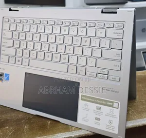 New Laptop Asus 16GB Intel Core I5 SSD 1T