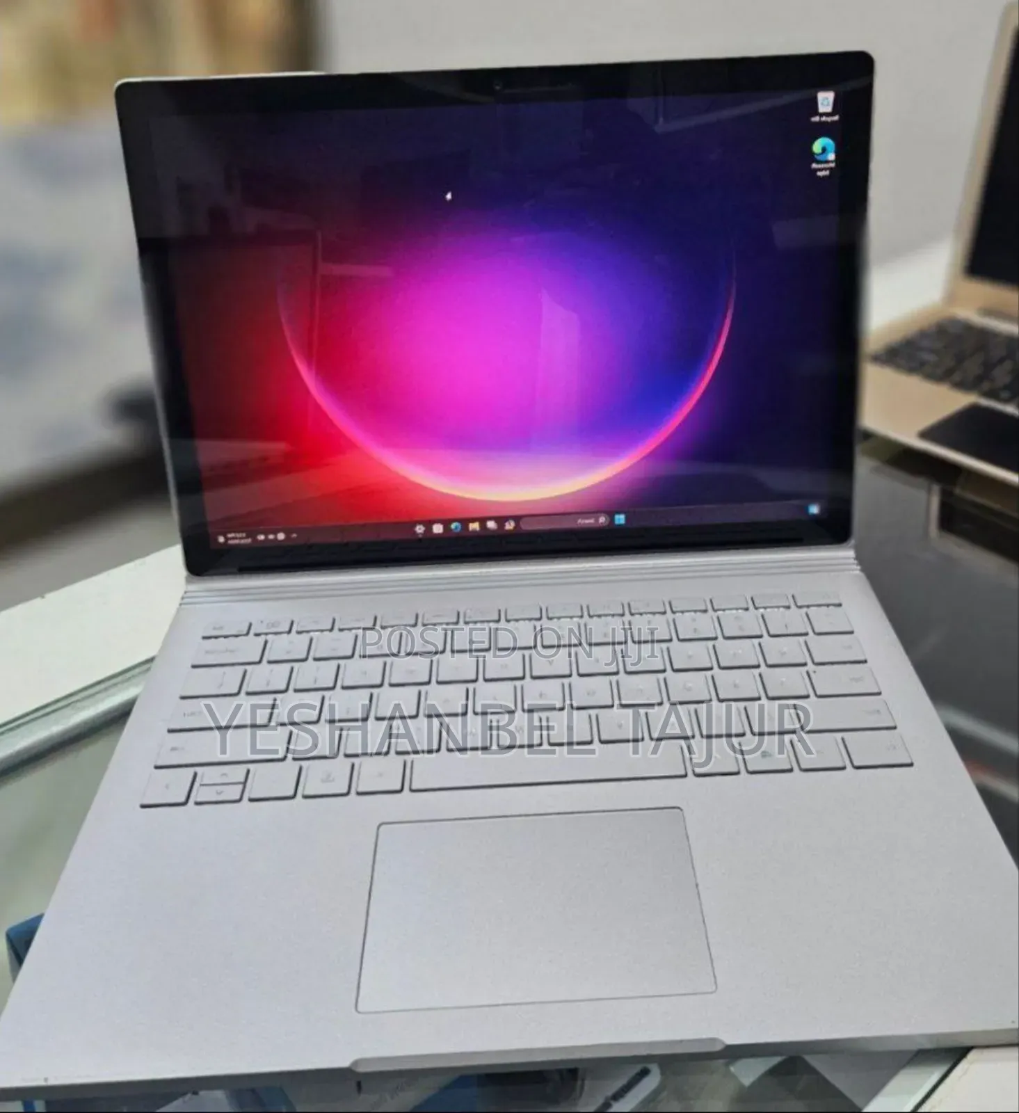 New Laptop Microsoft Surface Book 3 16GB Intel Core I7 SSD 256GB