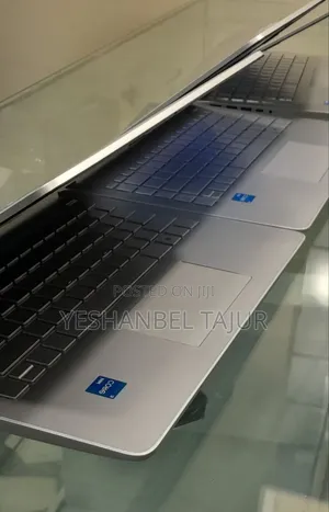 New Laptop HP Stream Notebook 16GB Intel Core I5 SSD 512GB