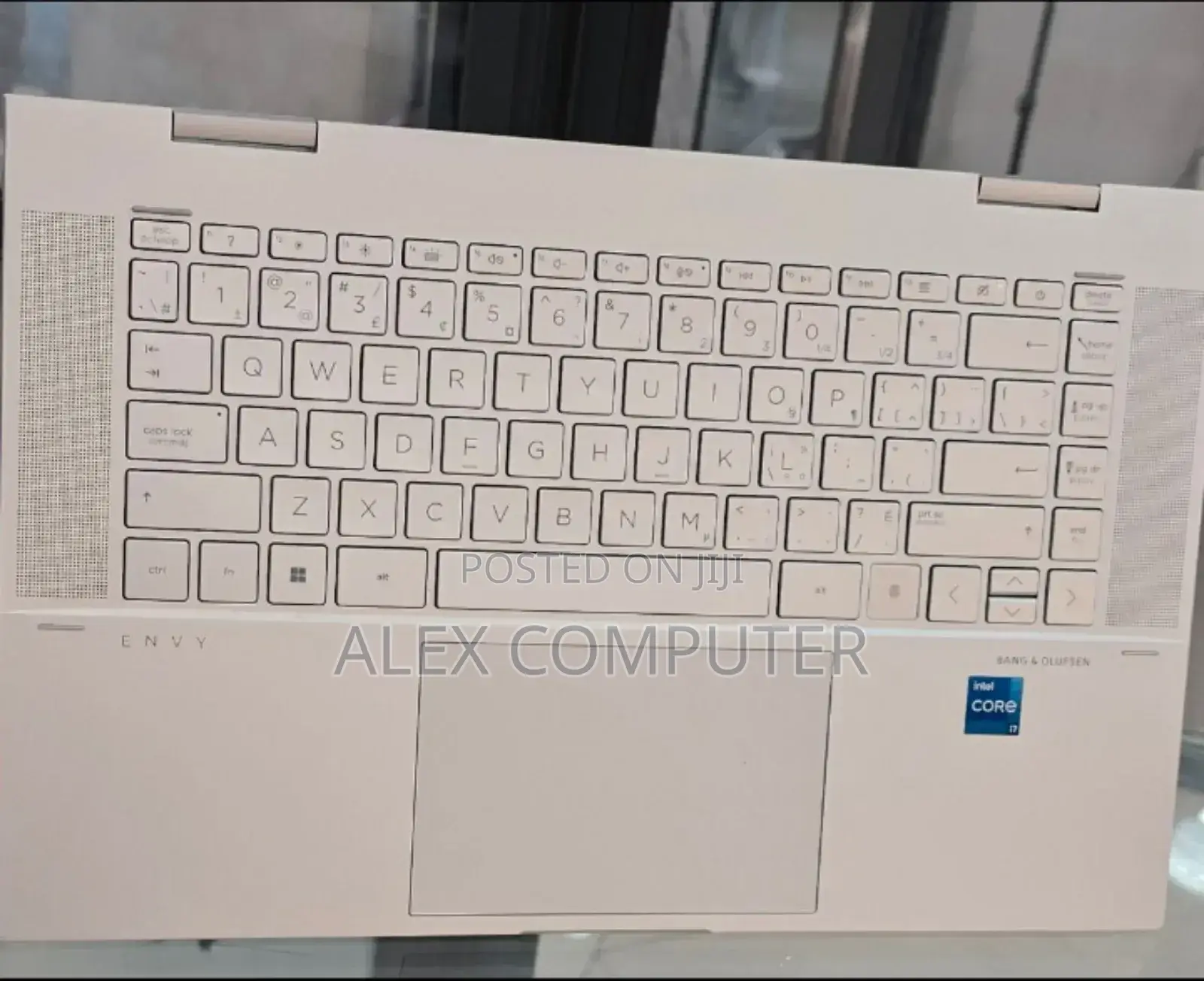 New Laptop HP Envy X360 16GB Intel Core I7 SSD 1T