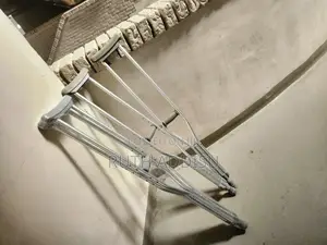 Crutches管制crutches盎我axillary Crutches朱諾crutches政策crutches