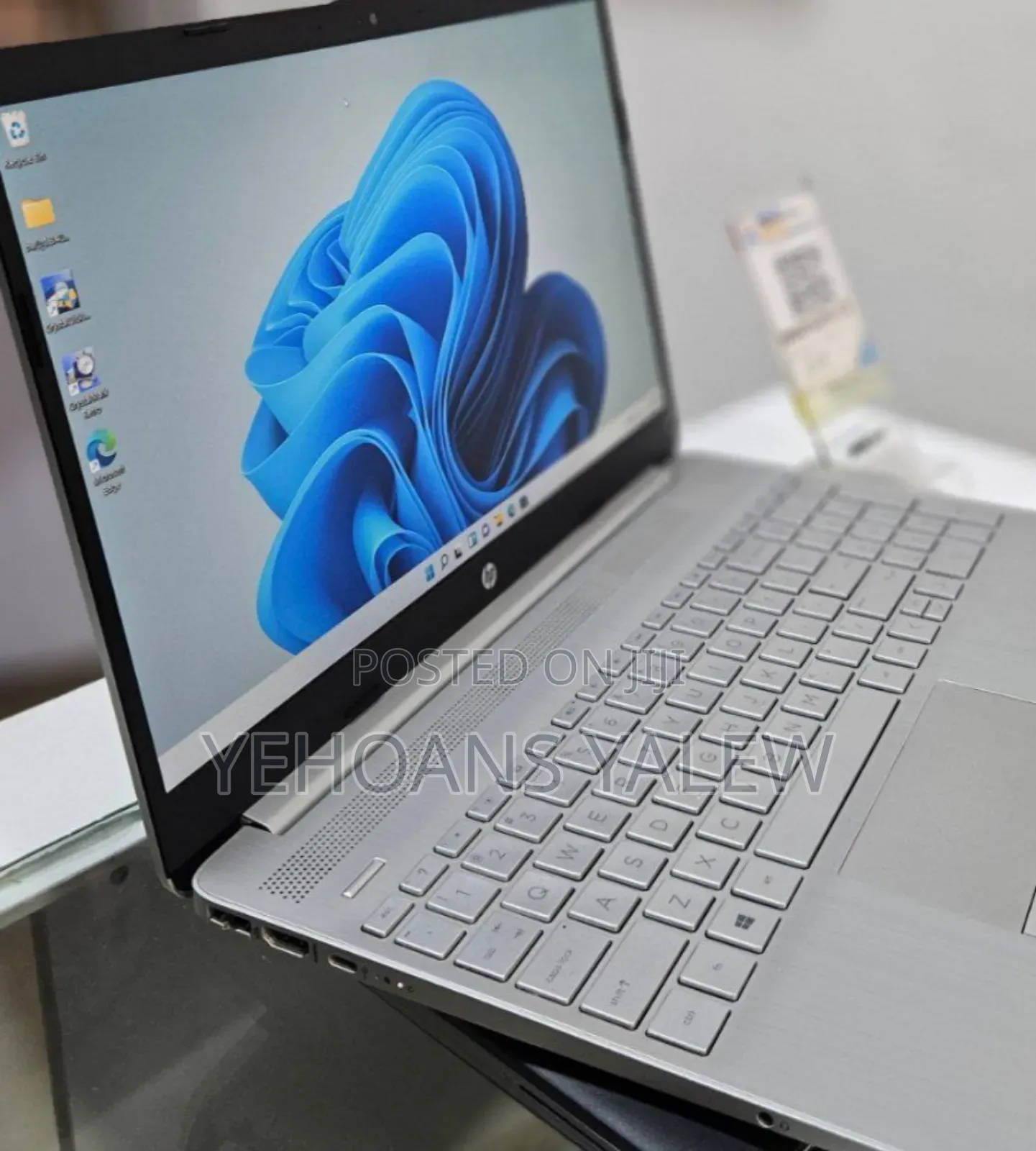 New Laptop HP Stream Notebook 8GB Intel Core I7 SSD 512GB