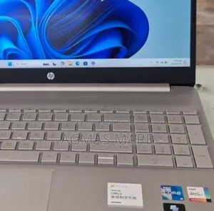 New Laptop HP Stream Notebook 8GB Intel Core I5 SSD 1T
