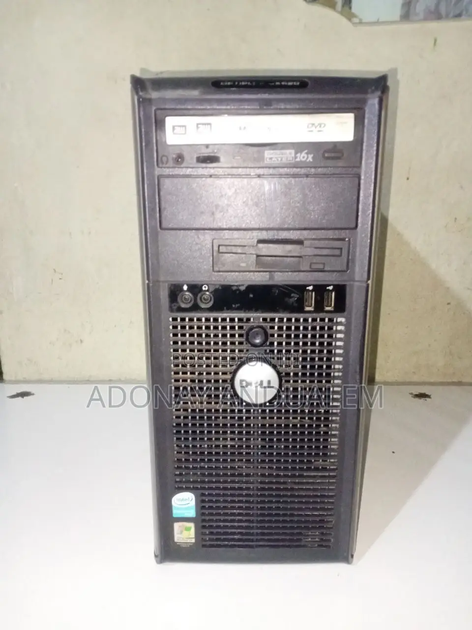 Desktop Computer Dell 1GB Intel Pentium HDD 160GB