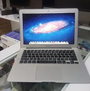 Photo - New Laptop Apple MacBook Air 2011 4GB Intel Core I5 SSD 128GB