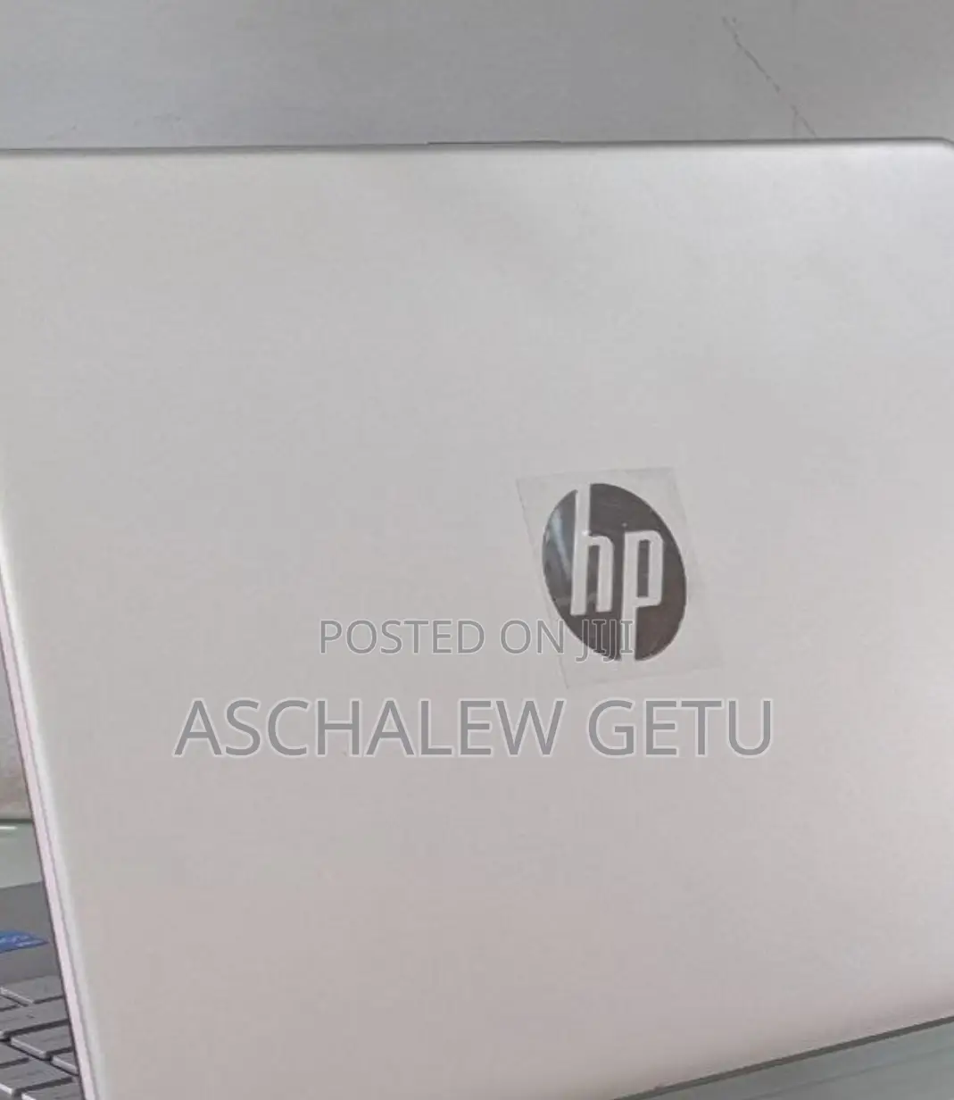 New Laptop HP Stream Notebook 8GB Intel Core I5 SSD 1T