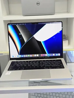 New Laptop Apple MacBook Pro M1 16GB Intel Core I9 SSD 1T