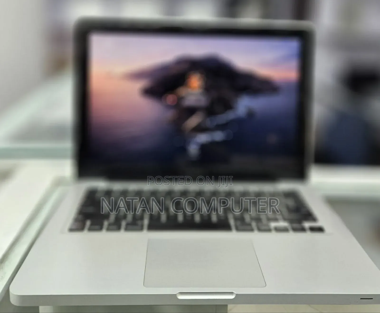New Laptop Apple MacBook Pro 2012 4GB Intel Core I5 HDD 500GB