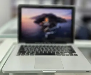 Photo - New Laptop Apple MacBook Pro 2012 4GB Intel Core I5 HDD 500GB