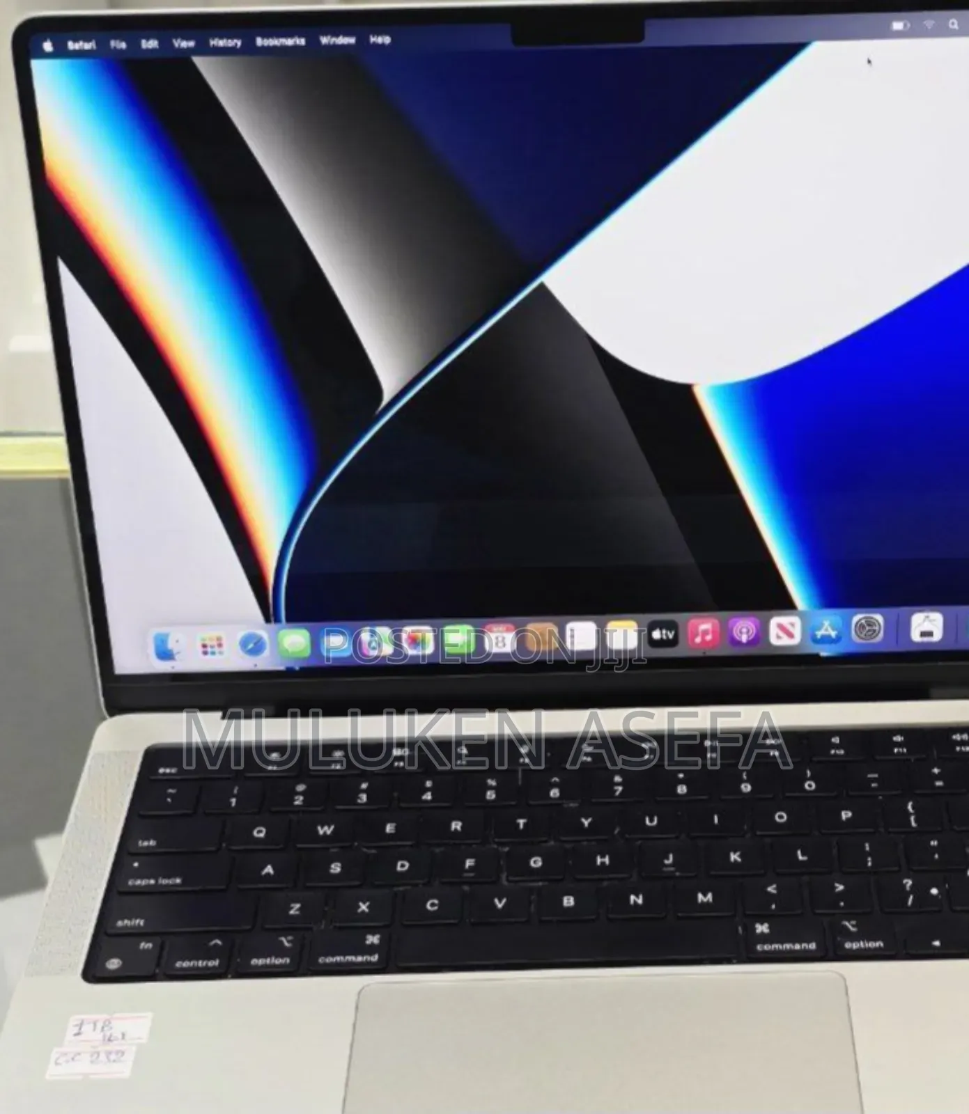 New Laptop Apple MacBook Pro M1 16GB Apple M1 Pro SSD 1T