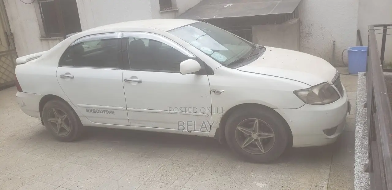 Toyota Corolla 2007 White