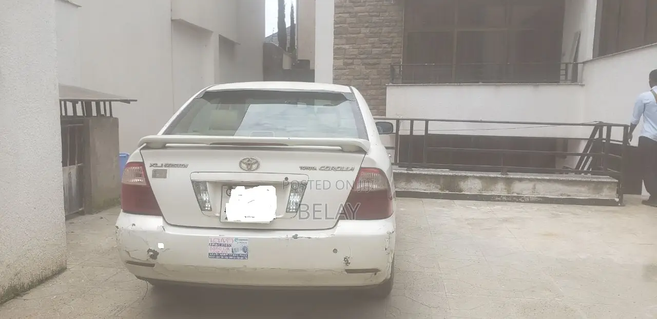Toyota Corolla 2007 White